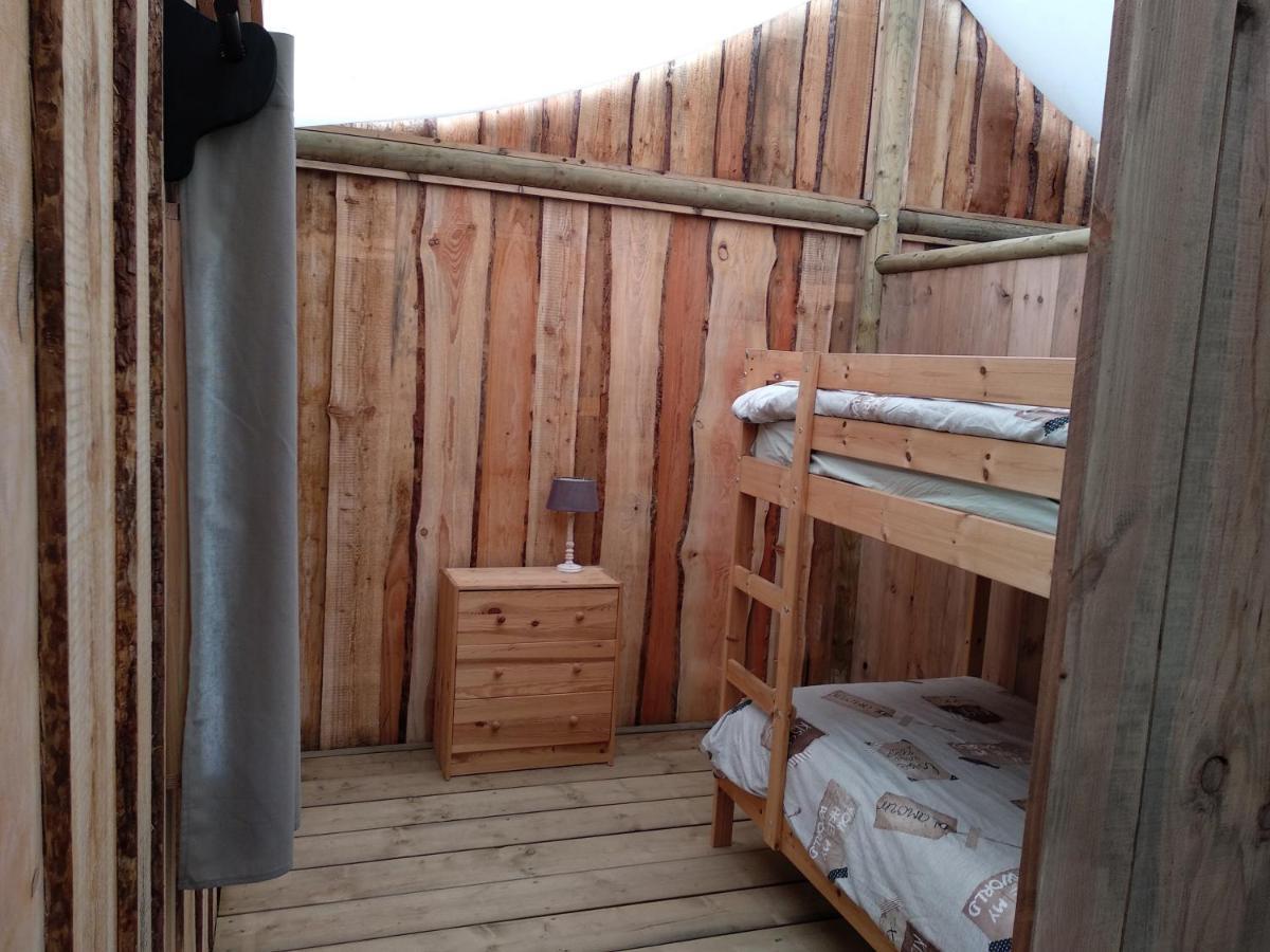 Bed and Breakfast Domaine Ramonjavel, Glamping & Alpaca'S Fongrave Exterior foto